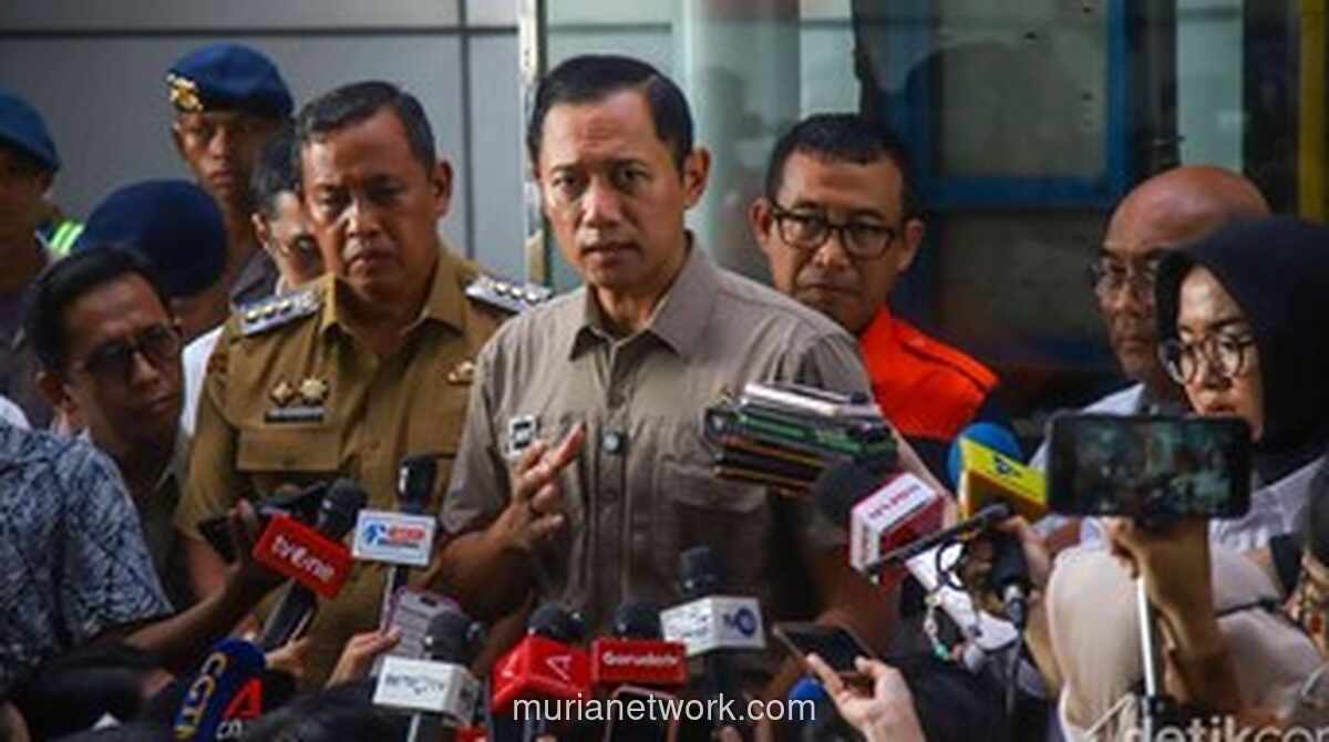 AHY: 163 Ambulans Dikerahkan, 10 RS di Bekasi Rawat Korban Kecelakaan KA Argo Bromo dan KRL