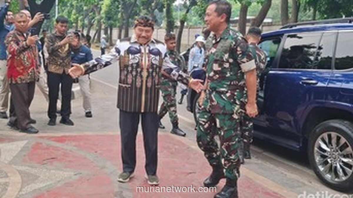 Hendropriyono Gelar Syukuran HUT ke-80 TNI AU di Kraton Majapahit