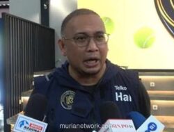 Andre Rosiade Gelar Turnamen Padel Gratis untuk Dorong Olahraga Keluarga