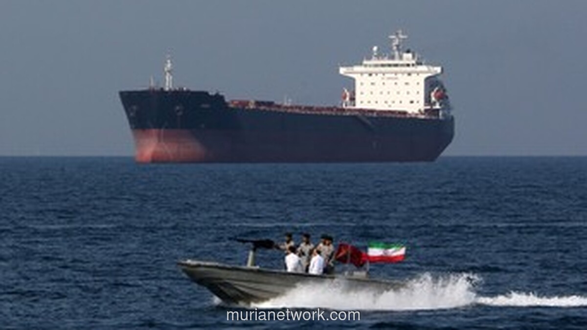 AS Kirim Kapal Perang Bersihkan Ranjau di Selat Hormuz, Iran Ancam Tindak Tegas