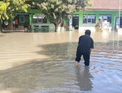 Banjir Rendam SD di Klaten, Proses Belajar Dialihkan ke Rumah