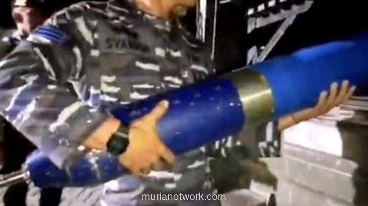 Benda Mirip Rudal Ditemukan Nelayan di Perairan Takalar, TNI AL Amankan untuk Diteliti