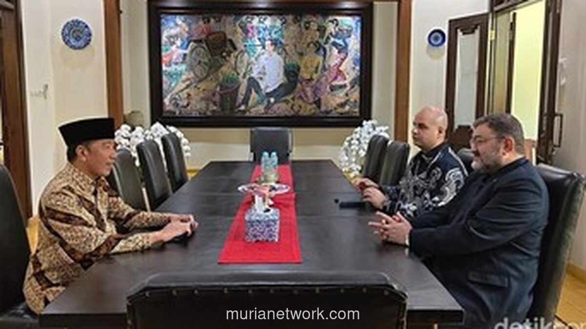 Dubes Iran Temui Jokowi di Solo, Bahas Situasi Timur Tengah dan Kenang Pertemuan dengan Khamenei