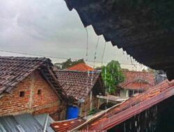 BMKG Prediksi Hujan Ringan Guyur Jakarta Siang hingga Sore Ini