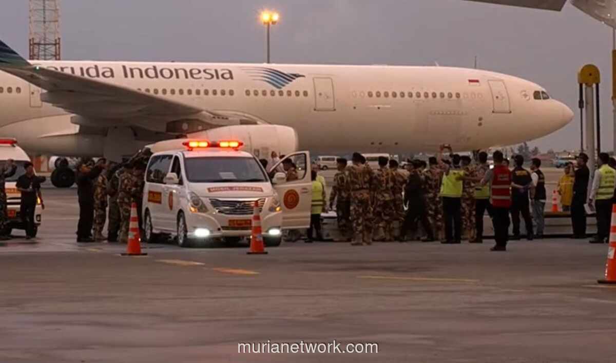 Jenazah Tiga Prajurit Garuda Gugur di Lebanon Tiba di Tanah Air