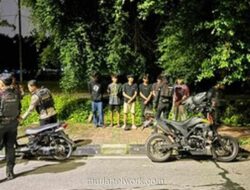 Brimob dan Perintis Presisi Amankan Tiga Pelaku Balap Liar di Malaka, Jakarta Timur