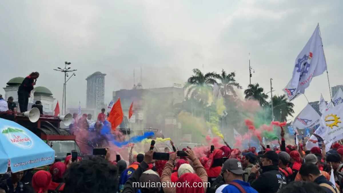 Buruh Tuntut DPR Segera Sahkan RUU Ketenagakerjaan Jelang Tenggat MK