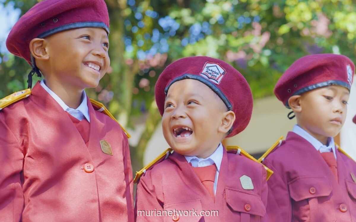 Fikri, Bocah Pemulung yang Viral, Kini Temukan Rumah Kedua di Sekolah Rakyat