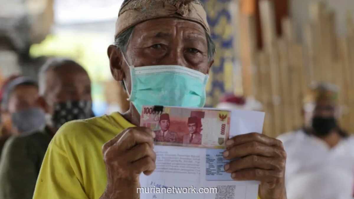 Kemensos Pastikan Bansos Reguler Berlanjut Hingga April 2026