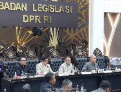 Baleg DPR Gelar Rapat Final RUU Perlindungan Pekerja Rumah Tangga