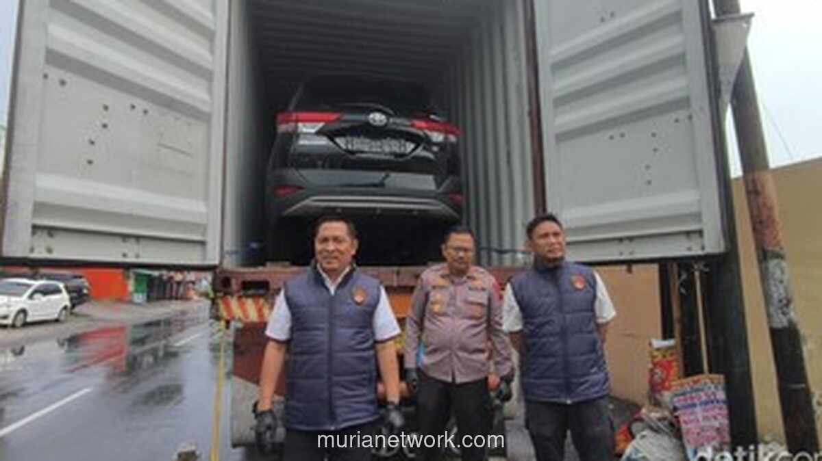 Polda Jateng Gagalkan Penyelundupan 52 Kontainer Berisi 1.727 Kendaraan ke Timor Leste, Kerugian Negara Capai Rp100 Miliar