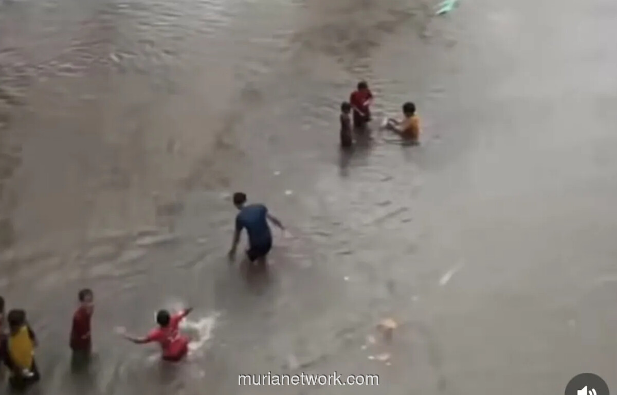 Hujan Deras Picu Banjir dan Longsor di Sejumlah Kawasan Tangsel