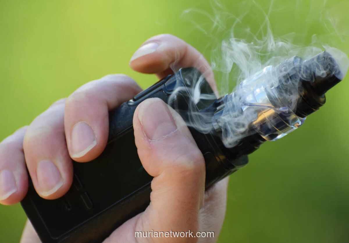 Polrestabes Makassar Ungkap Peredaran Sinte Bentuk Cair untuk Vape, Sembilan Tersangka Diamankan
