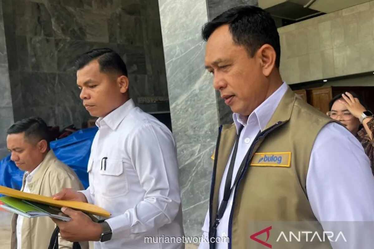 Bulog Pastikan Stok Kemasan Plastik untuk Distribusi Beras Aman