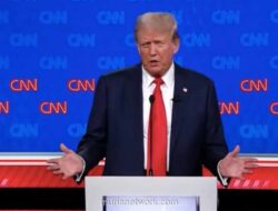 Trump Klaim Raja Charles III Akan Dukung AS Jika Serang Iran