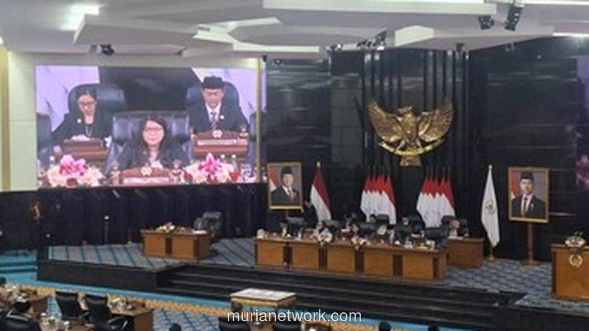 Khoirudin Resmi Digantikan Suhud Alynudin sebagai Ketua DPRD DKI Jakarta