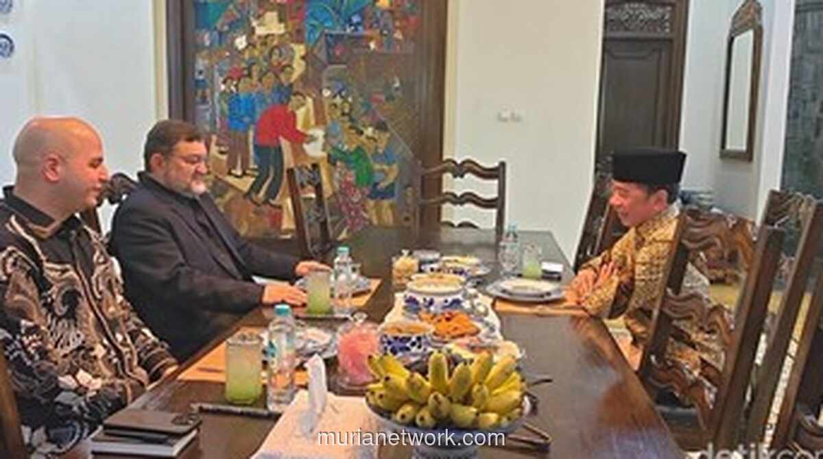 Dubes Iran Silaturahmi dan Makan Siang di Kediaman Jokowi di Solo