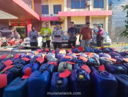 Polisi Bongkar Penimbunan 1.575 Liter Pertalite di Probolinggo, Tujuh Tersangka Diamankan