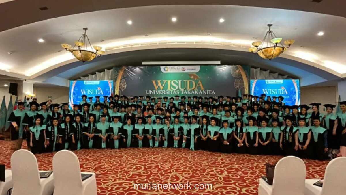 Universitas Tarakanita Gelar Wisuda Perdana, Tandai Transisi dari STARKI