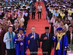 Wakil Ketua MPR Eddy Soeparno Beri Beasiswa S2 untuk Mahasiswa NTT Ber-IPK 4,00 dari Keluarga Buruh Pelabuhan