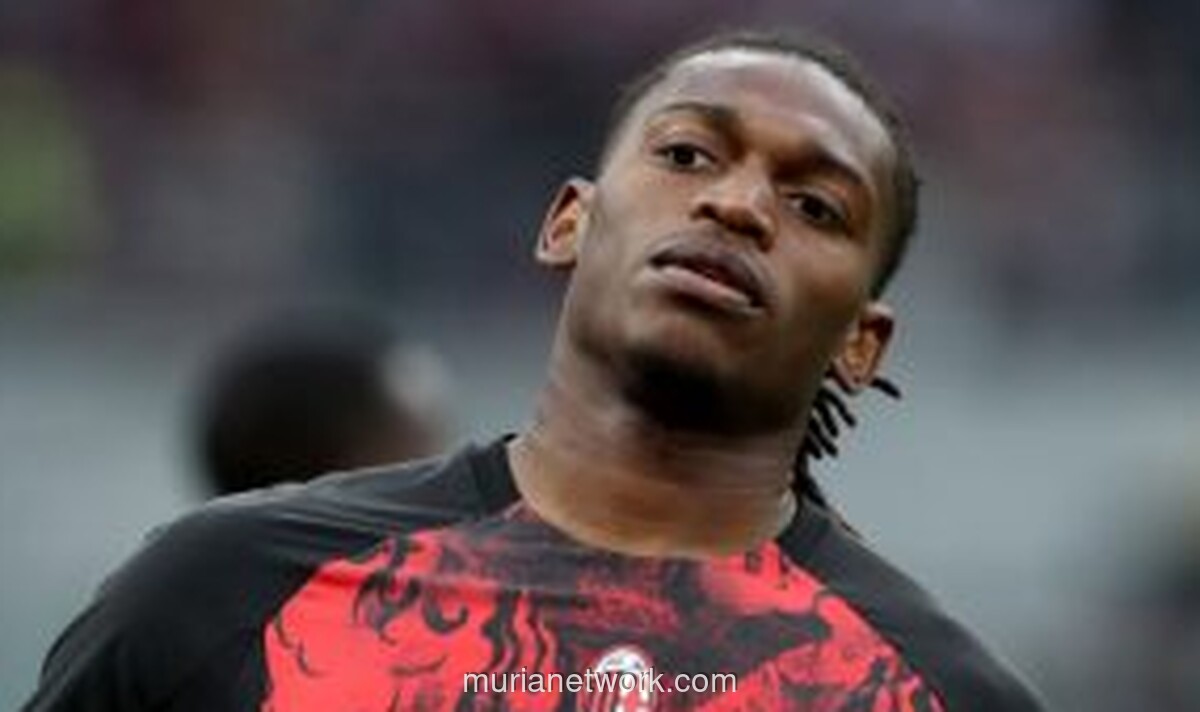 Suporter Milan Kembali Ejek Rafael Leao, Spekulasi Hengkang Makin Kuat