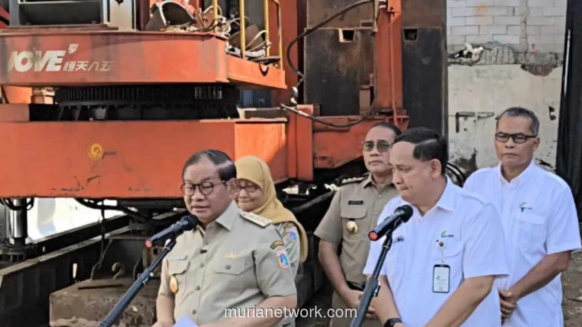 Gubernur DKI Pastikan Stok Aman, Sementara Industri Plastik Nasional Terancam PHK