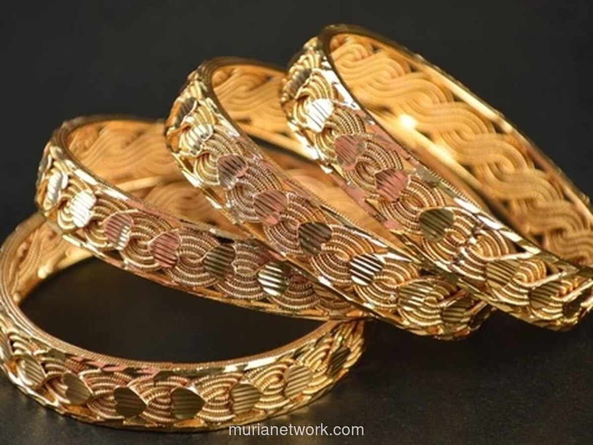 Harga Emas Perhiasan Minggu Pagi: Stagnan di Raja Emas, Naik di Laku Emas