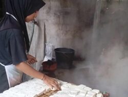Perajin Tegal Pangkas Ukuran Tahu Imbas Harga Kedelai Impor Melonjak