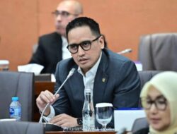 Anggota DPR Desak Pemerintah Intervensi Lonjakan Harga Kemasan Plastik yang Tekan UMKM