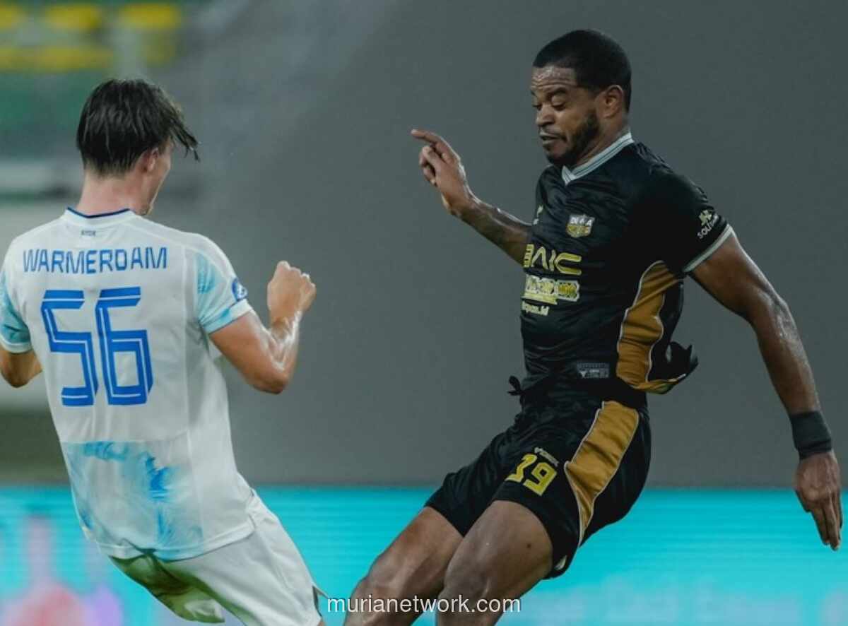 Dewa United Kalahkan PSIM 1-0 Berkat Penalti Alex Martins