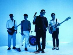 Vokalis For Revenge Hentikan Konser di Yogyakarta demi Evakuasi Penonton Pingsan