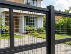 Lima Inspirasi Pagar Kombinasi Kayu dan Kawat untuk Estetika dan Fungsi