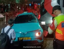 Taksi Listrik Mogok di Rel, Tabrakan Kereta di Bekasi Tewaskan 14 Orang