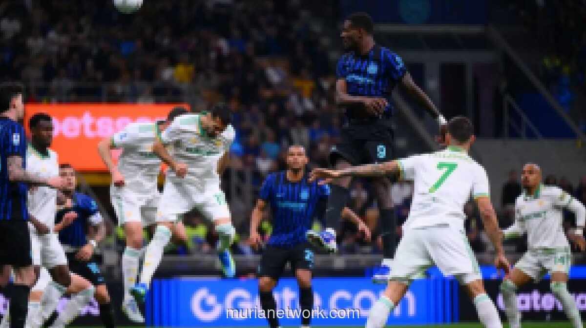 Inter Milan Hajar AS Roma 5-2, Kokohkan Puncak Klasemen Serie A