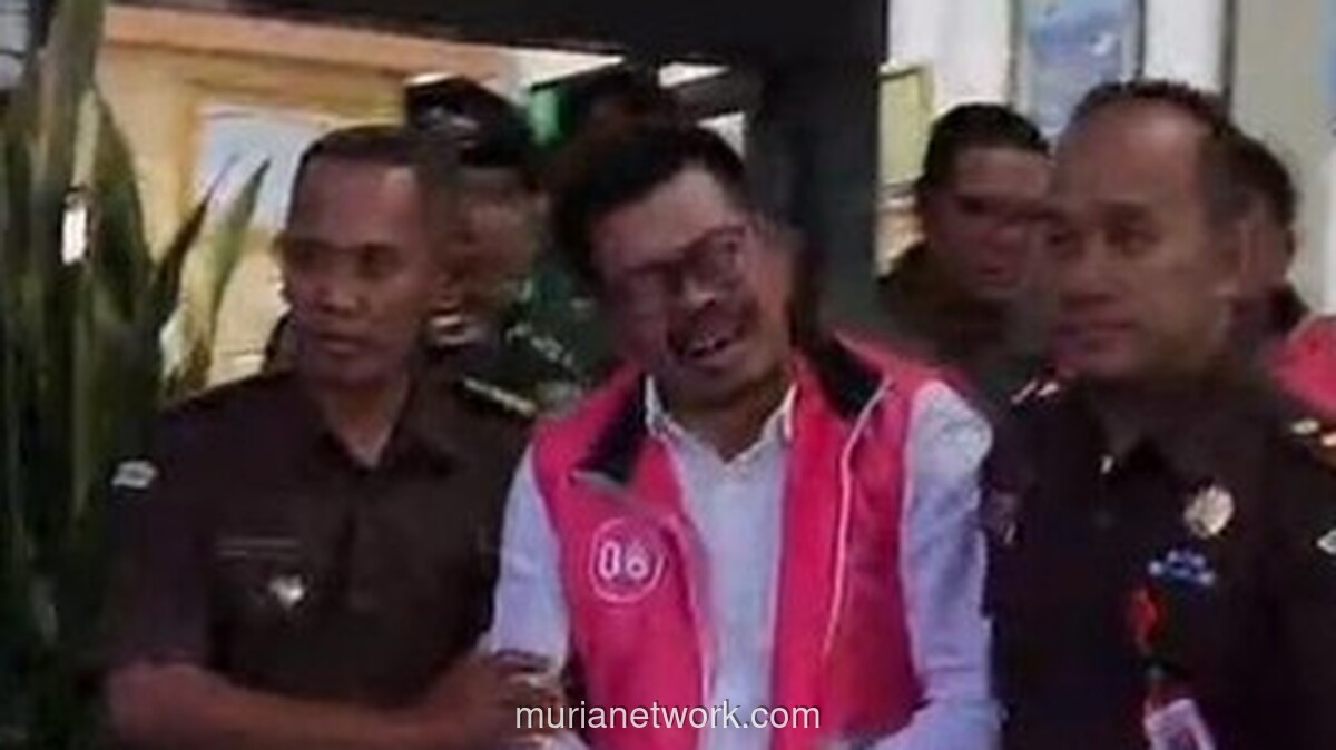 Ketua DPRD Magetan Tersangka Korupsi Dana Pokir Rp242 Miliar, Menangis saat Ditahan