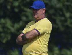 Hodak Waspadai Semangat Juang Semen Padang di Kandang Sendiri