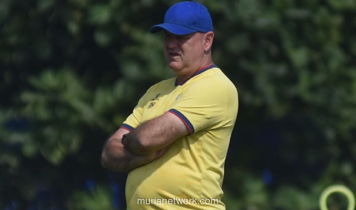 Hodak Waspadai Semangat Juang Semen Padang di Kandang Sendiri