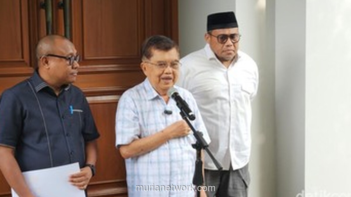 JK Bantah Tuduhan Danai Roy Suryo Persoalkan Ijazah Jokowi, Akan Laporkan ke Polisi