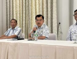 JK Jelaskan Alasan Pakai Istilah Syahid dalam Ceramah di Masjid UGM