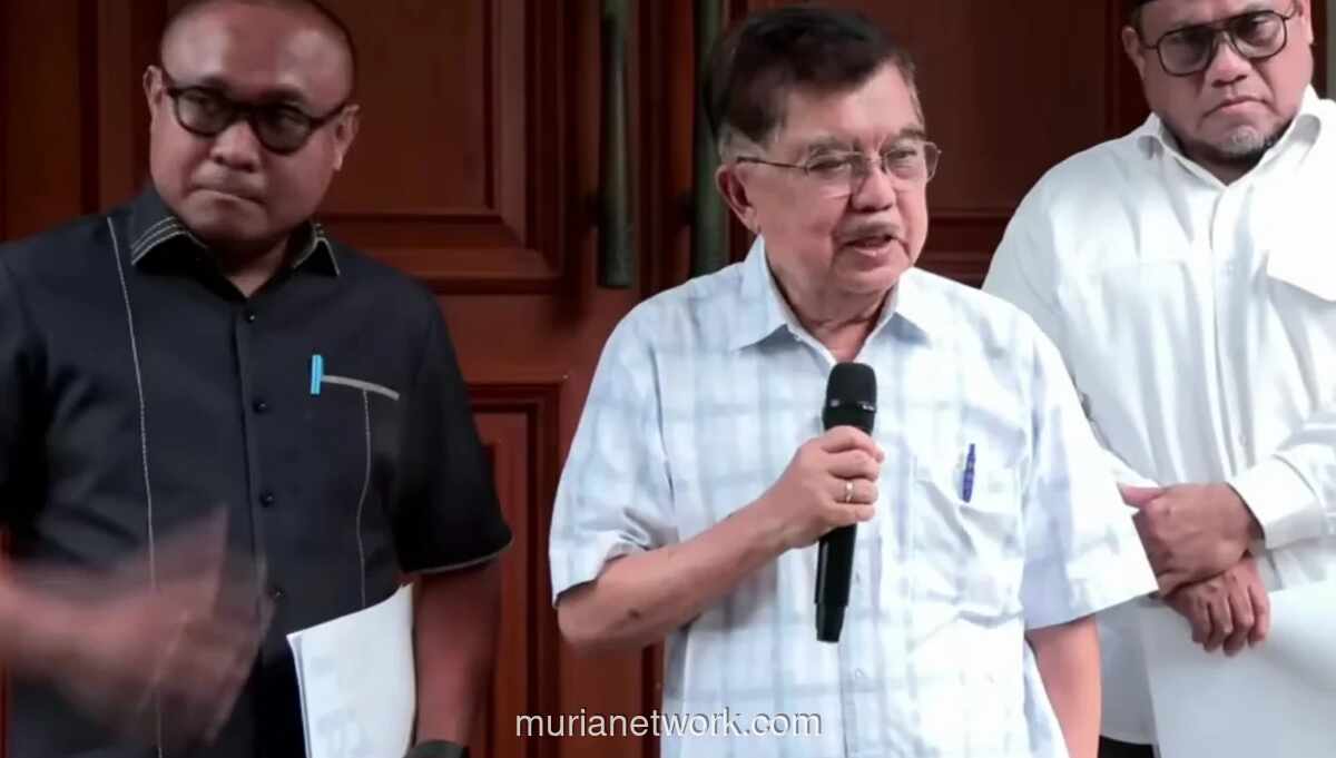 JK Bantah Tudingan Danai Upaya Persoalkan Ijazah Jokowi, Akan Laporkan ke Bareskrim