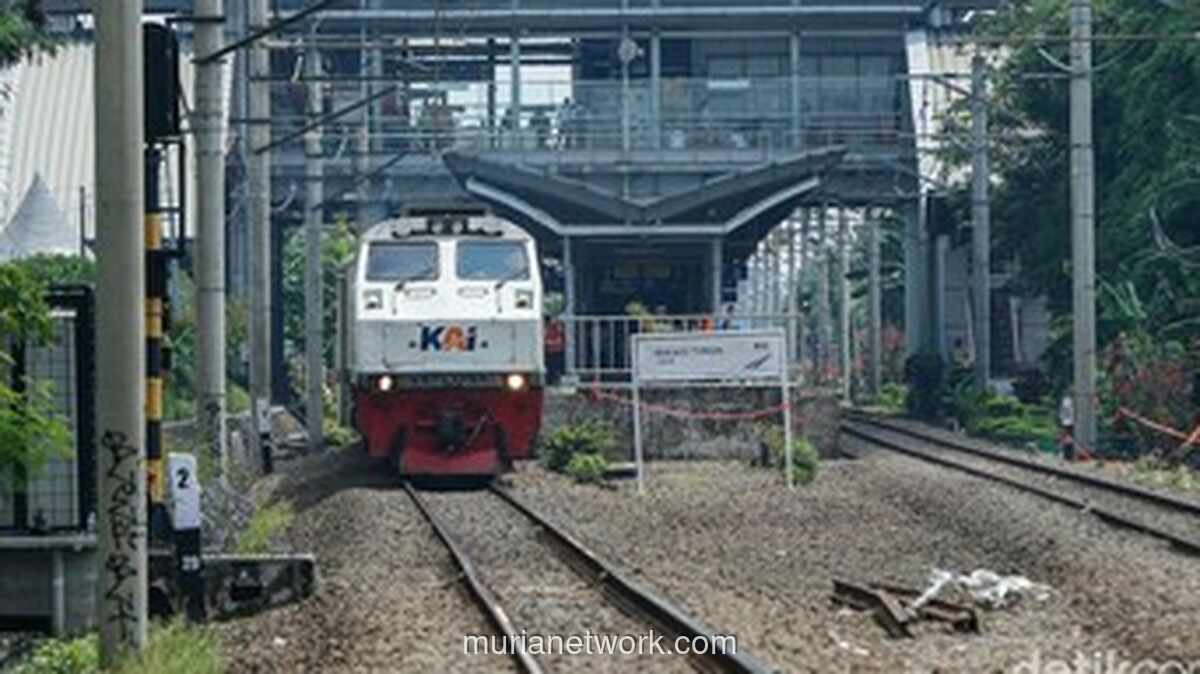 KAI Umumkan Seluruh Perjalanan Kereta Jarak Jauh Kembali Normal Pasca Tabrakan di Bekasi Timur