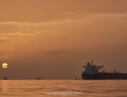 Kapal Pesiar Miliarder Rusia yang Disanksi AS Lintasi Selat Hormuz Tanpa Hambatan