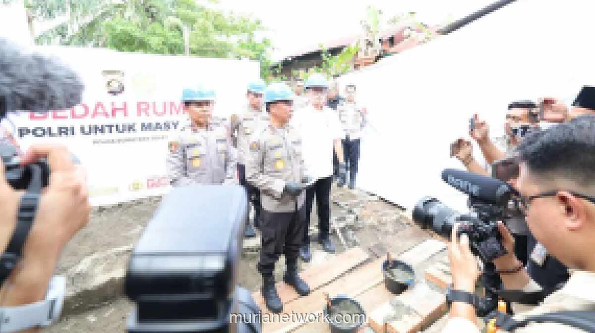 Polda Sumsel Bedah Rumah Warga Kurang Mampu dalam Rangka Hari Bhayangkara