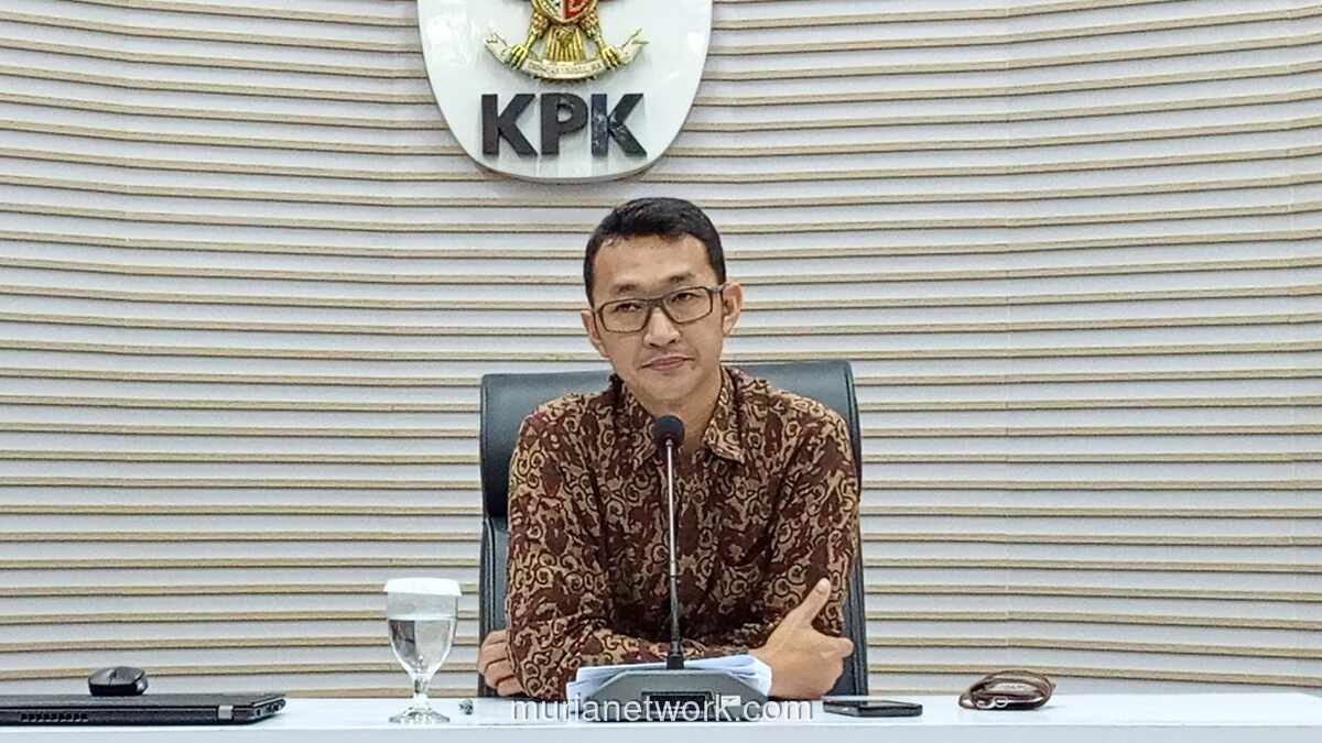 KPK Sita Barang Bukti dari Saksi Kasus Suap Bea Cukai