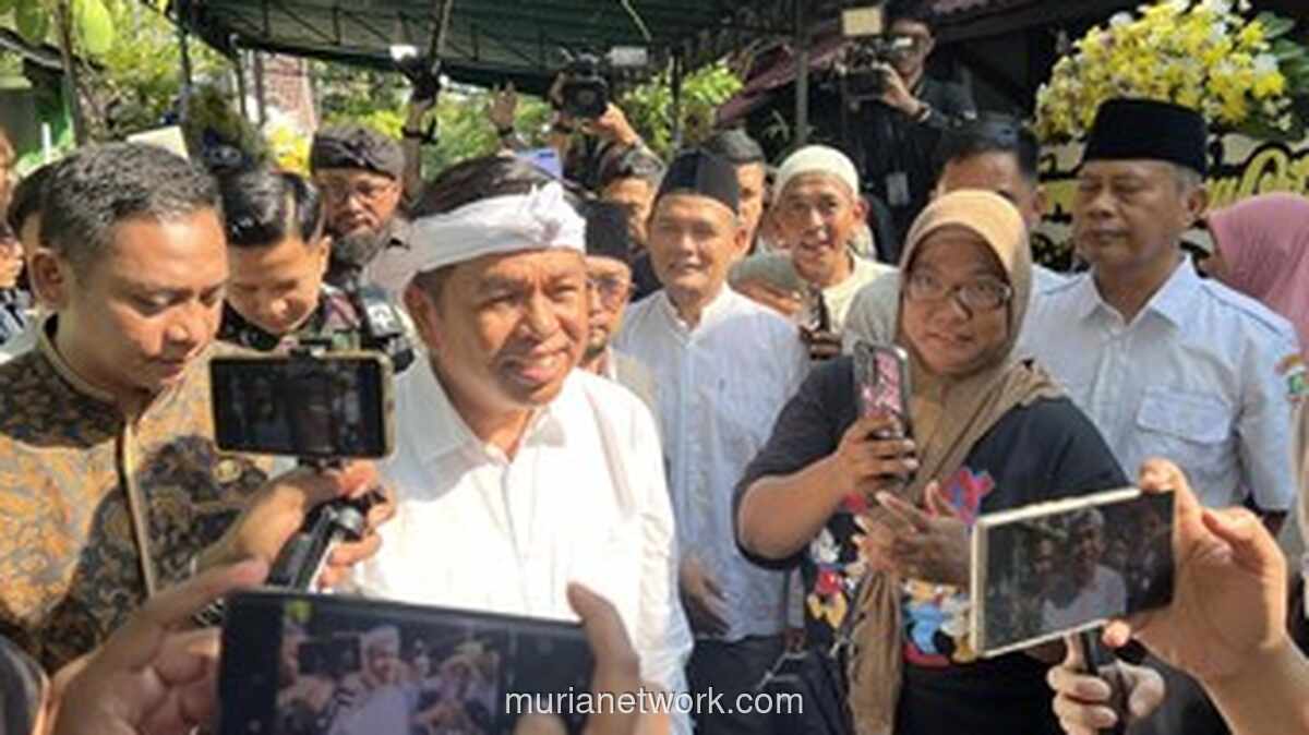 Gubernur Jabar Dedi Mulyadi Beri Santunan Rp50 Juta per Korban Meninggal Kecelakaan KA dan Rp10 Juta untuk Pasien Dirawat