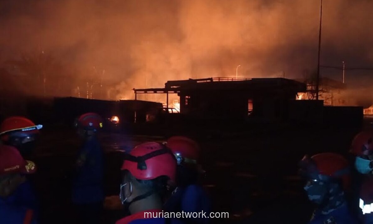 Kebakaran SPBE di Bekasi Lukai Tiga Orang dan Rusakkan Puluhan Rumah
