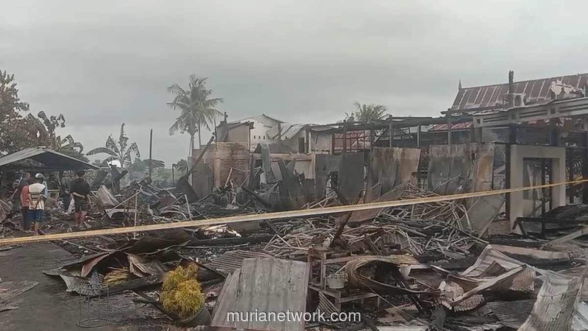 Kebakaran di Wajo Hanguskan Tiga Rumah dan Dua Motor, Kerugian Capai Miliaran Rupiah