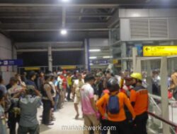 Tabrakan KRL dan Kereta Argo Bromo di Bekasi Timur, Kapolda Metro Jaya Turun Langsung ke Lokasi