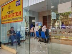 Keluarga Korban Kecelakaan Kereta di Bekasi Timur Berdatangan ke RS Polri untuk Identifikasi Jenazah