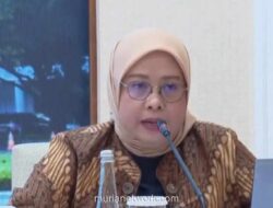 Kemlu Evakuasi 45 WNI dari Iran via Jalur Darat Azerbaijan